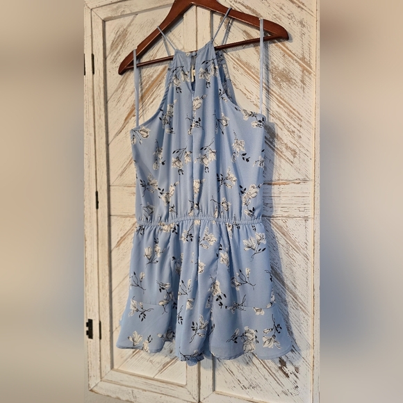 Floral Blue Romper Womens Size M - Picture 2 of 8